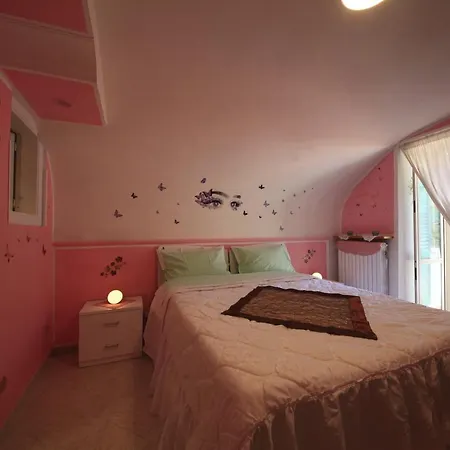 Appartamento Dolls House Minori Esterno foto